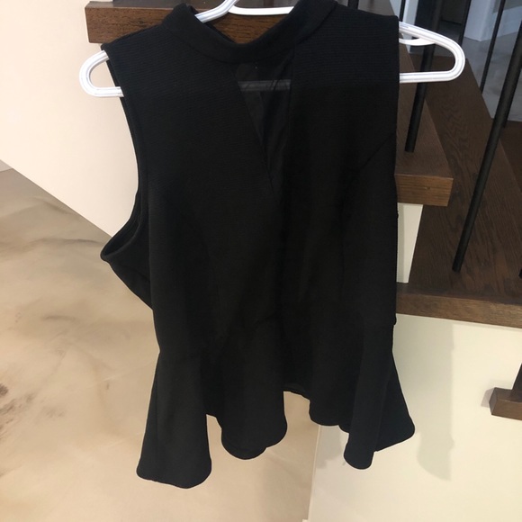 Forever 21 Peplum Top - Picture 1 of 3